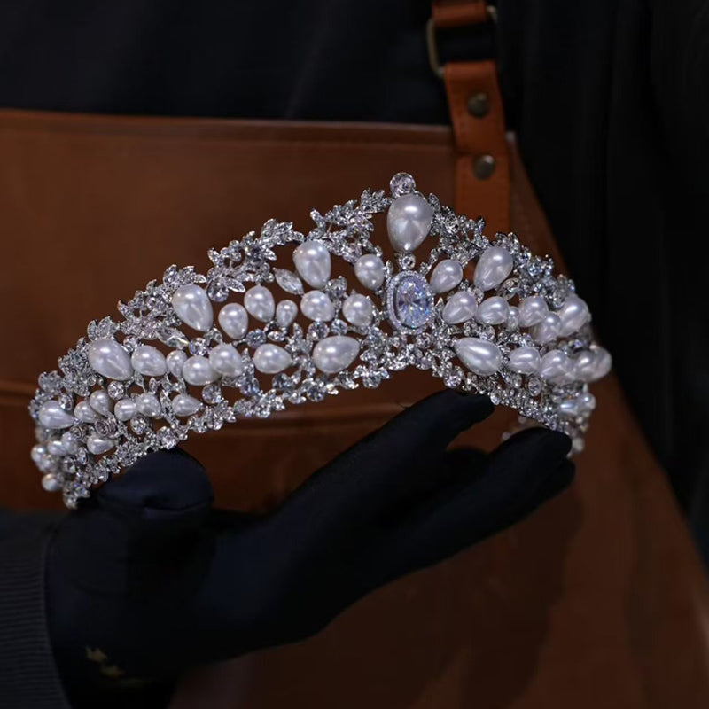 Lustrous Pearl & Crystal Tiara – Opulent Bridal Crown for Weddings, Birthday & Special Occasions