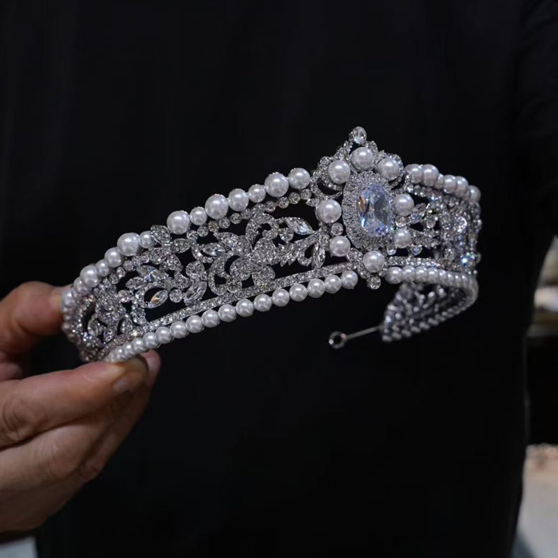 Vintage Pearl & Crystal Tiara – Timeless Elegance for Brides, Weddings & Formal Events