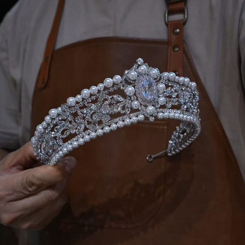 Vintage Pearl & Crystal Tiara – Timeless Elegance for Brides, Weddings & Formal Events