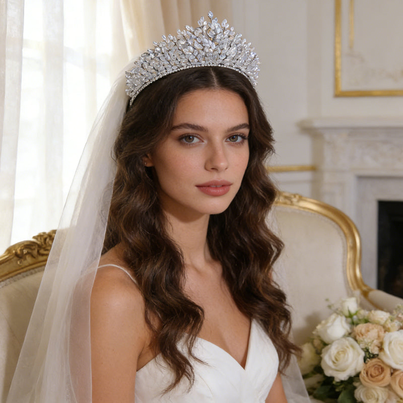 Vintage White K Zircon Crystal Wedding Bridal Crown Tiaras