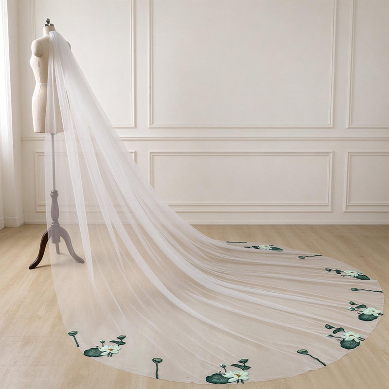 Green Lotus Flower Tulle Long Cathedral Veil